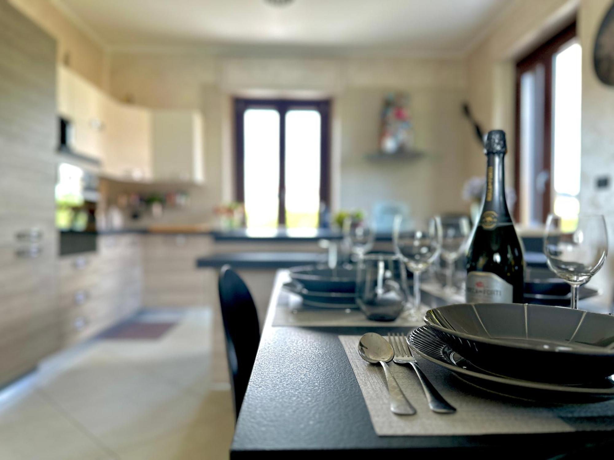 Appartamento In Villa Con Piscina Privata E Jacuzzi Ad Uso Esclusivo Rivarolo Canavese Eksteriør bilde